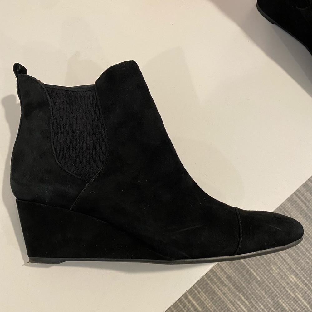 Vince Camuto boots